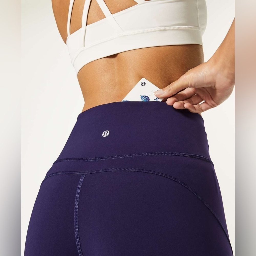 Lululemon In Movement Crop Everlux 19" Aeon Purple Size 8 - Picture 2 of 6